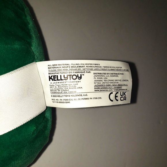 SQUISHMALLOWS Austin the Avocado 5 Inch Plush Toy - Picture 4 of 6